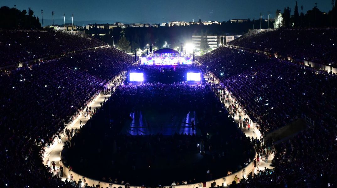 Όσα έγιναν στη σπουδαία συναυλία για τον Μίκη Θεοδωράκη στο Καλλιμάρμαρο