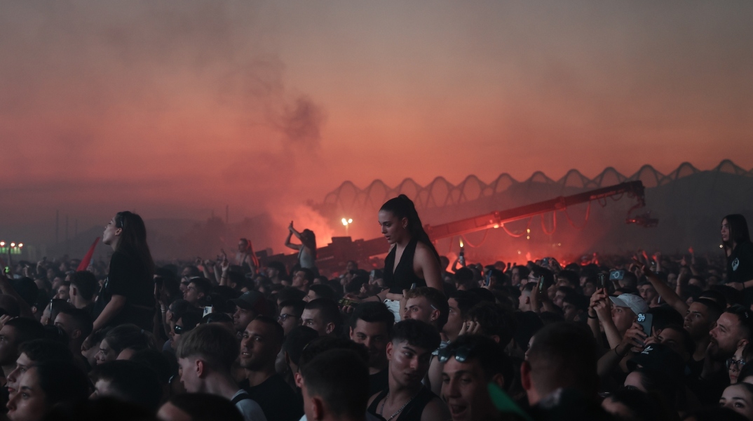 ΛΕΞ στο ΟΑΚΑ: Αναμετρήθηκε με τον ίδιο του τον εαυτό και νίκησε – για την κουλτούρα 