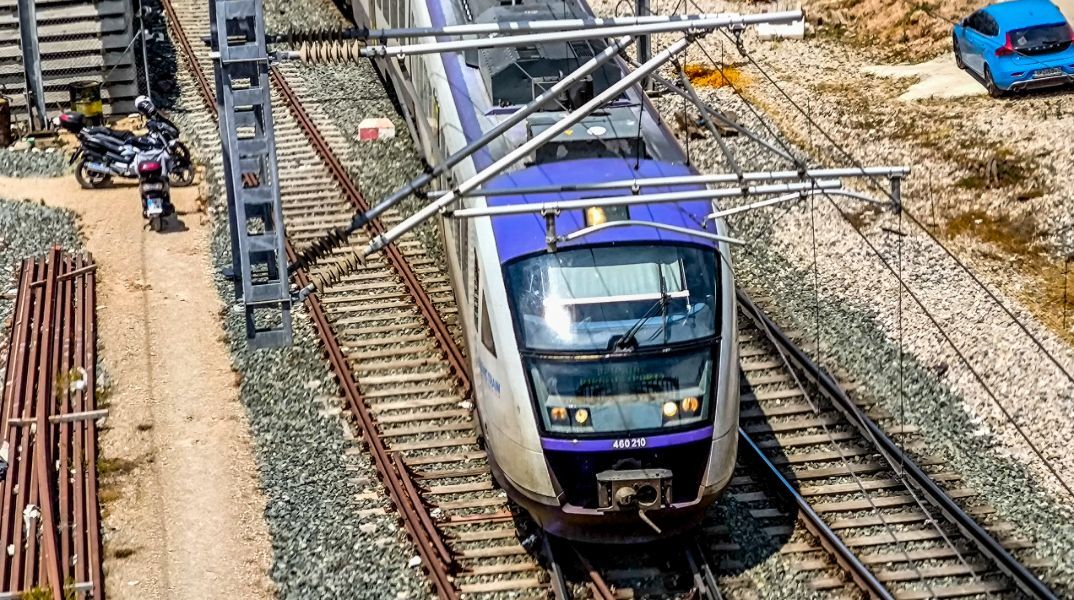 Καπνοί σε τρένο της Hellenic Train - Εκτελούσε δρομολόγιο Έδεσσα - Θεσσαλονίκη