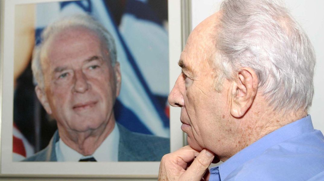 Τα «κοράκια» του πολέμου και τα «περιστέρια» της ειρήνης