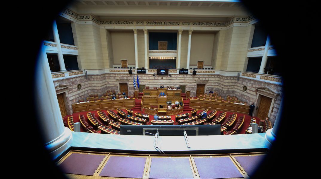 Η πολιτική ζωή χρειάζεται λίγη ποινικοποίηση