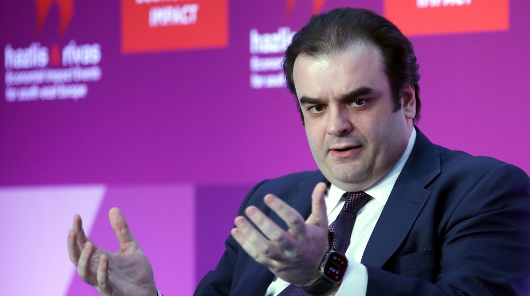 Ο υπουργός Οικονομικών Κυριάκος Πιερρακάκης στο συνέδριο Economist - Μίλησε για ανάπτυξη, ψηφιοποίηση, επενδύσεις και νέο επενδυτικό μοντέλο στην Ελλάδα.