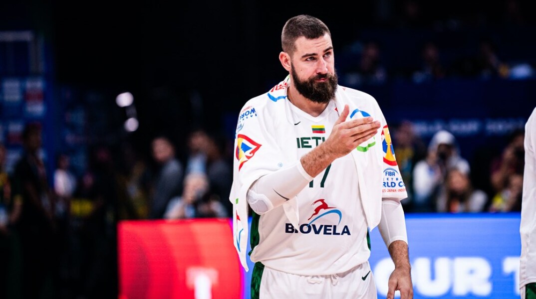 Γιόνας Βαλαντσιούνας