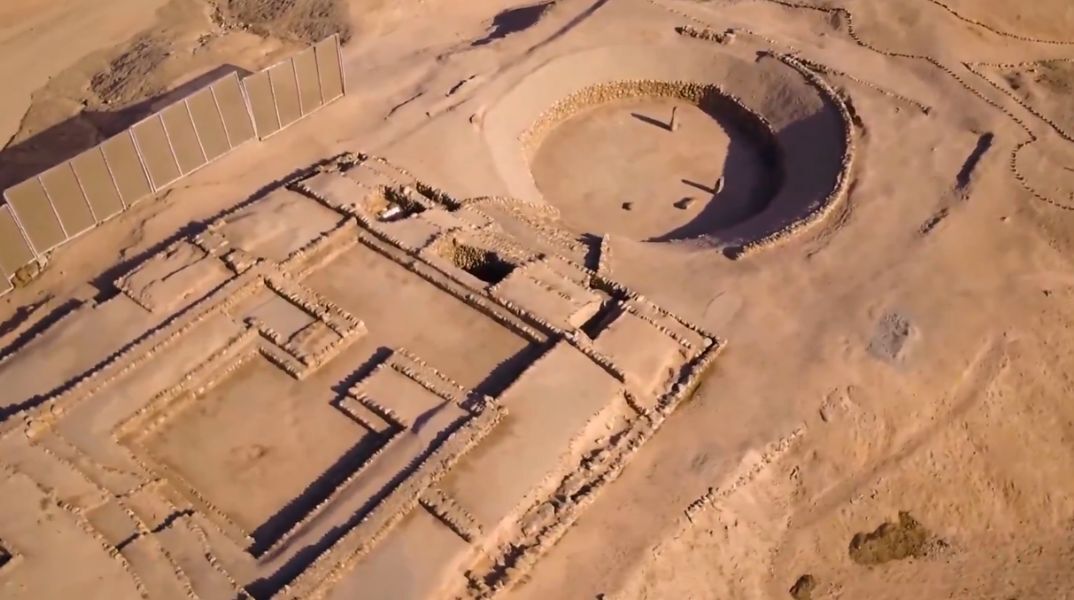 Περού: Αρχαιολόγοι ανακάλυψαν την Πενίκο, πόλη 3.500 ετών που συνέδεε ακτές, βουνά και ζούγκλα, ρίχνοντας φως στον πολιτισμό της Καράλ.