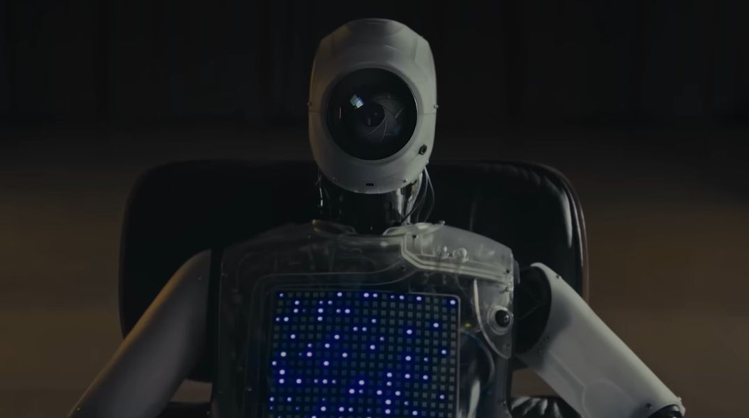 CANAL+ / R0_B0+: Δεν εμπιστεύεσαι την φαντασία σου στον καθένα