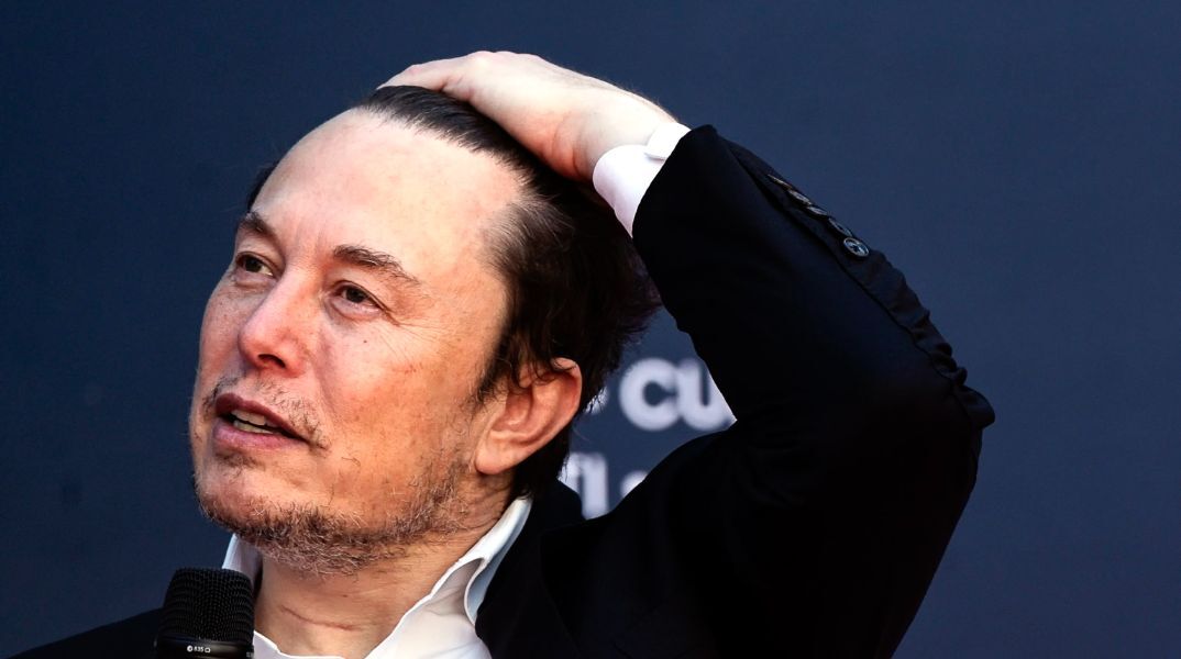 Η Γαλλία ξεκινά ποινική έρευνα για το Χ του Μασκ - Εξετάζεται αν «πείραξε» τους αλγόριθμούς του