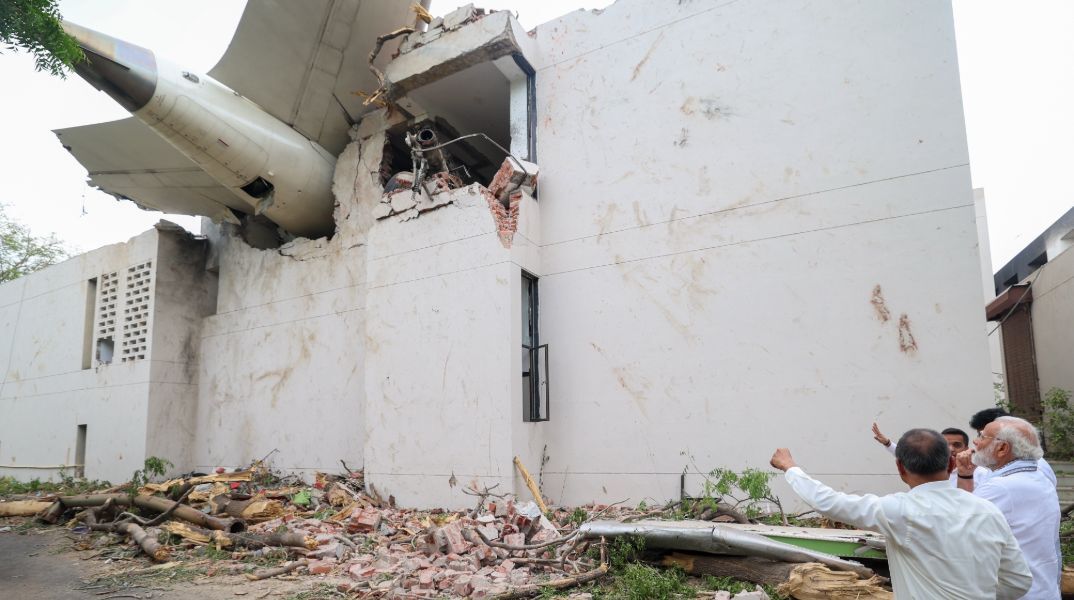 Γιατί oο ήχος από το κόκπιτ βαθαίνει το μυστήριο της συντριβής της Air India