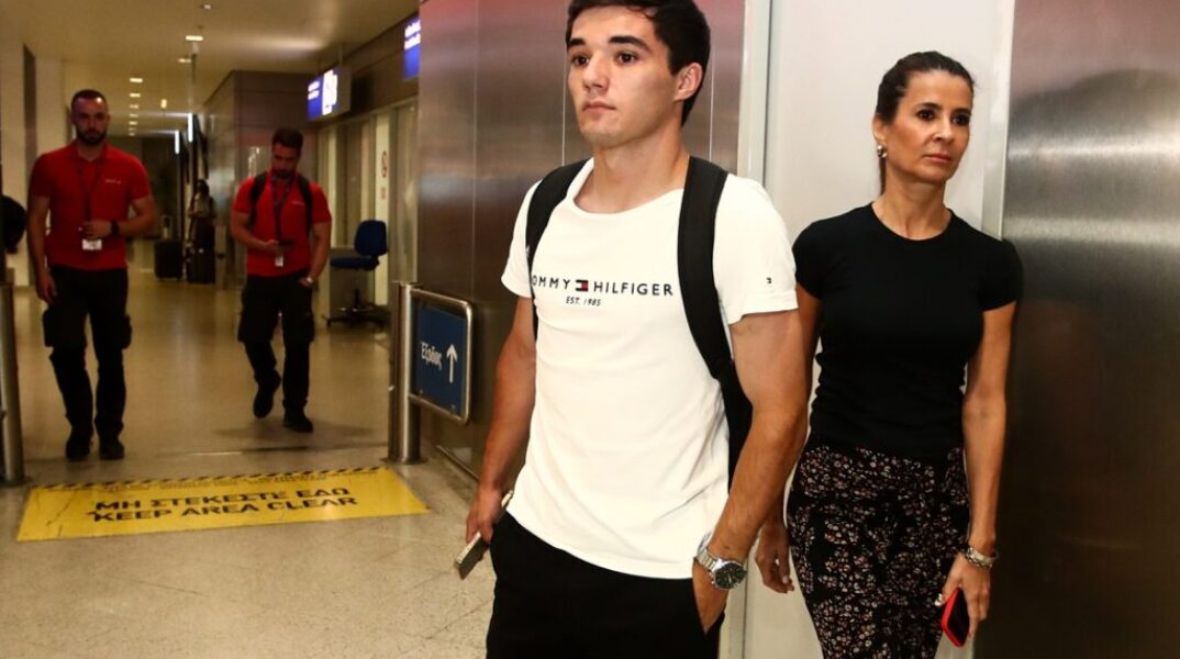 Έφτασε στην Ελλάδα ο Νασιμέντο: Είμαι έτοιμος να παίξω στο Champions League