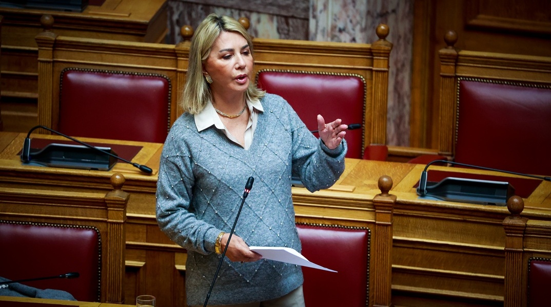 Ζέττα Μακρή