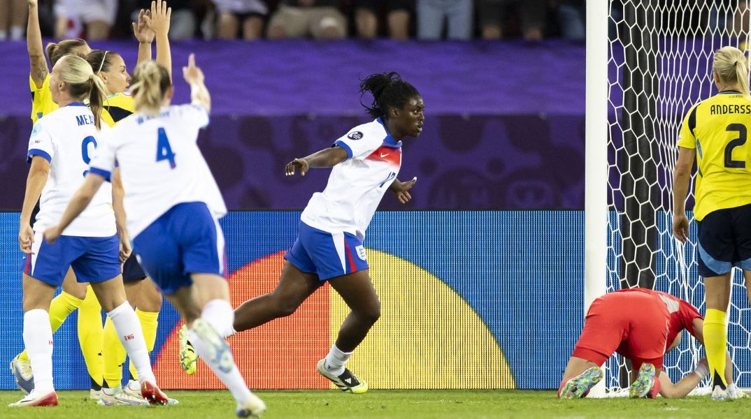 Euro Γυναικών 2025: Αγγλία–Σουηδία 2-2 (4-3 πέν.) - Μετά από μεγάλη ανατροπή και δραματική διαδικασία πέναλτι, η Αγγλία προκρίθηκε στα ημιτελικά της διοργάνωσης