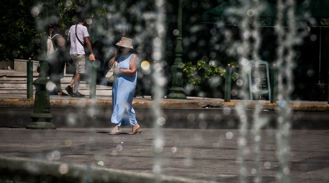 Meteo: «Καμίνι» η χώρα και σήμερα - Οι οκτώ περιοχές με τις υψηλότερες θερμοκρασίες