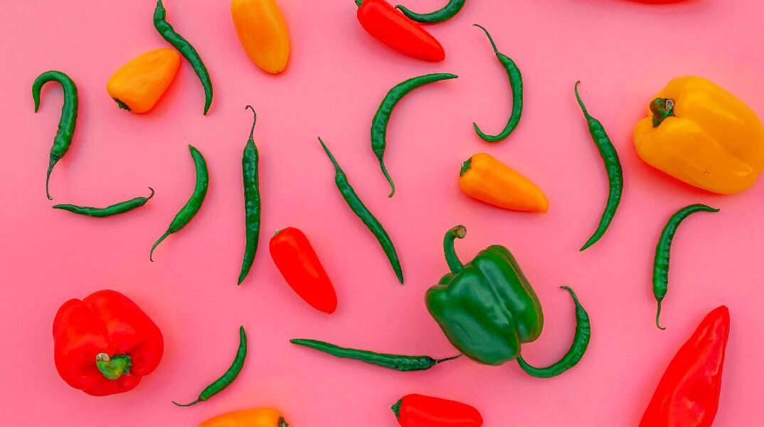 6 λαχανικά που είναι πιο υγιεινά όταν τρώγονται ωμά