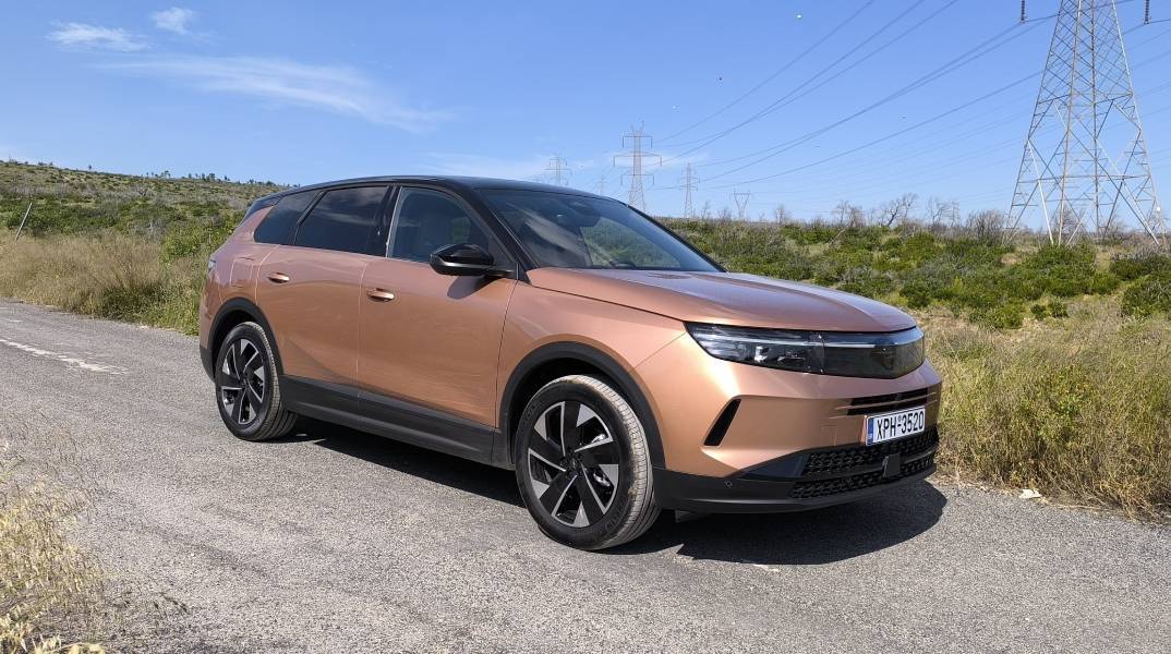 Opel Grandland 1.2 Hybrid 145hp