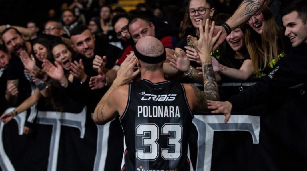 Συγκλονίζει ο Πολονάρα με τα λόγια της 5χρονης κόρης του: «Μαμά, μου είπες ψέματα ότι ο μπαμπάς δεν έχει κάτι σοβαρό»