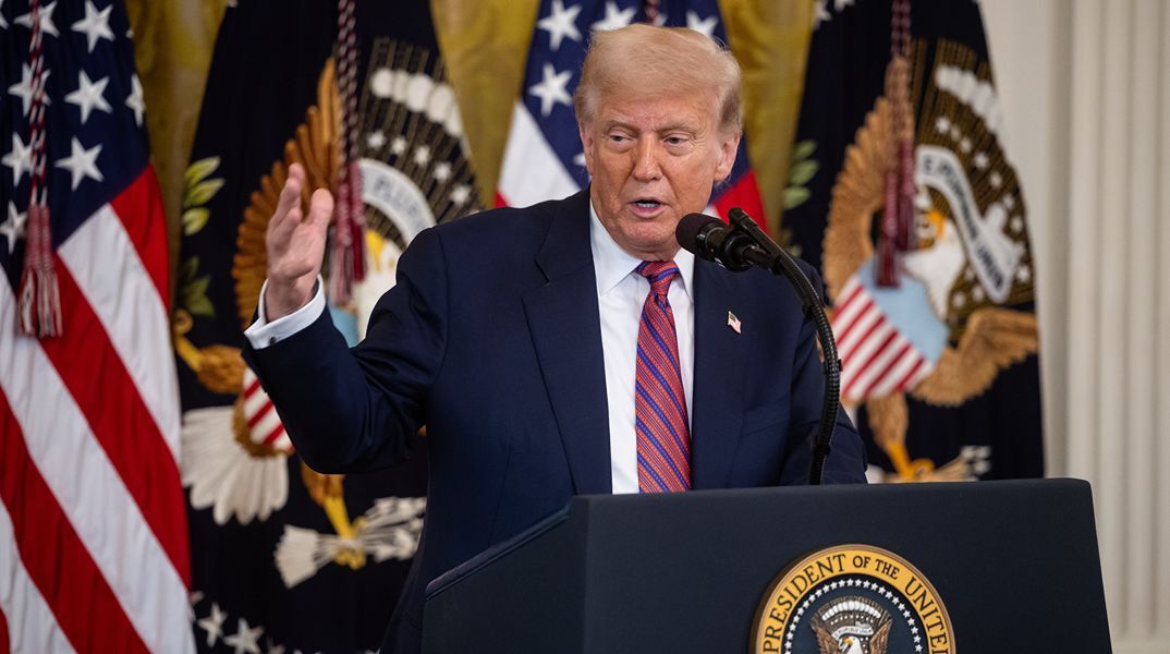 Από 7 Αυγούστου οι νέοι δασμοί Τραμπ - Ποιοι εξαιρούνται και ποιοι επιβαρύνονται περισσότερο