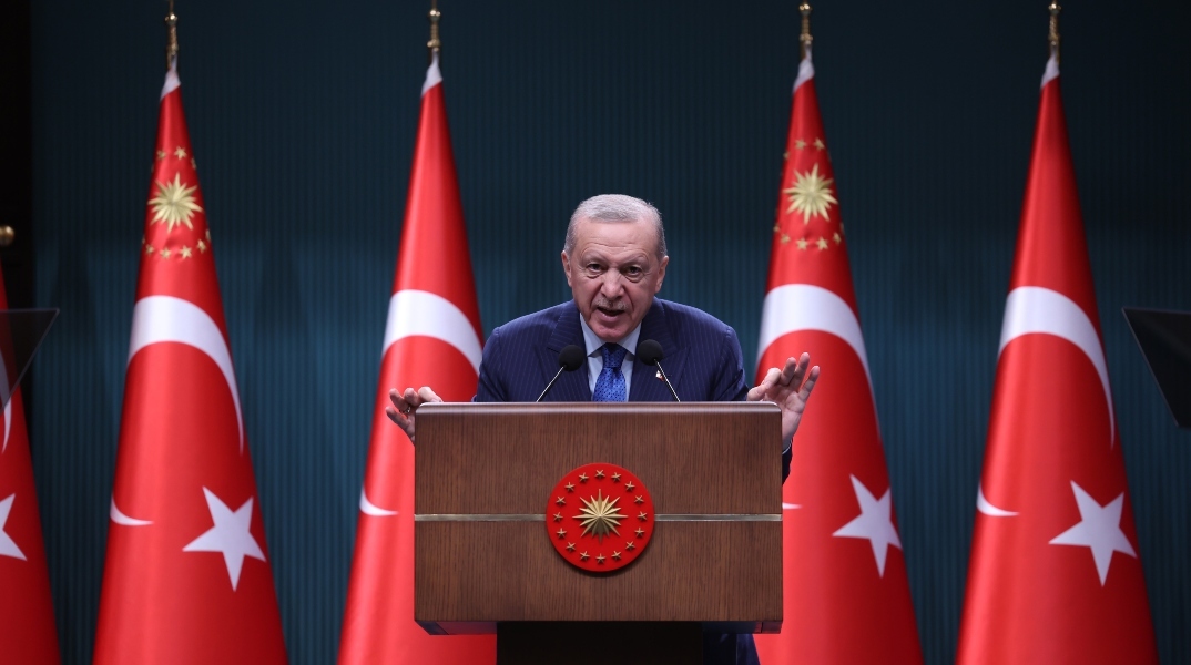 Εκτός από τον ΟΠΕΚΕΠΕ υπάρχει και η Εξωτερική Πολιτική