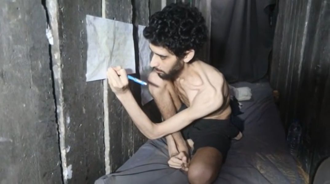 Ισραήλ: Η οικογένεια του ομήρου Εβιάταρ Νταβίντ καταγγέλλει τη Χαμάς για βασανισμό μέσω πείνας - Βίντεο τον δείχνει αποστεωμένο