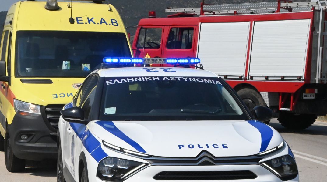 Θεσσαλονίκη: Θανατηφόρο τροχαίο στην Εγνατία Οδό στοίχισε τη ζωή σε 19χρονο οδηγό μηχανής - Έρευνα για τις συνθήκες του δυστυχήματος διεξάγει η Τροχαία.