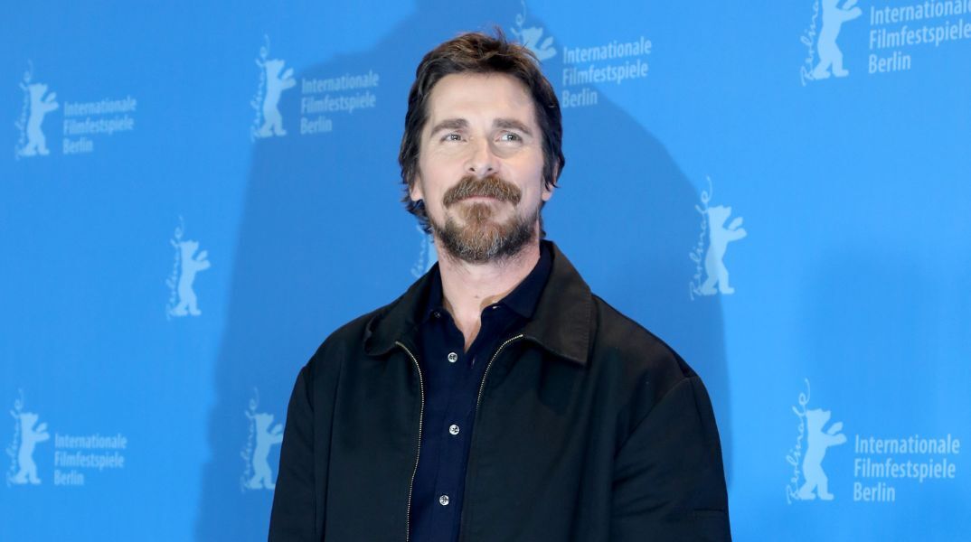 Μετά από 17 χρόνια, το πρότυπο χωριό του Κρίστιαν Μπέιλ για παιδιά σε αναδοχή στο Λος Άντζελες ετοιμάζεται να υποδεχτεί τις πρώτες οικογένειες.