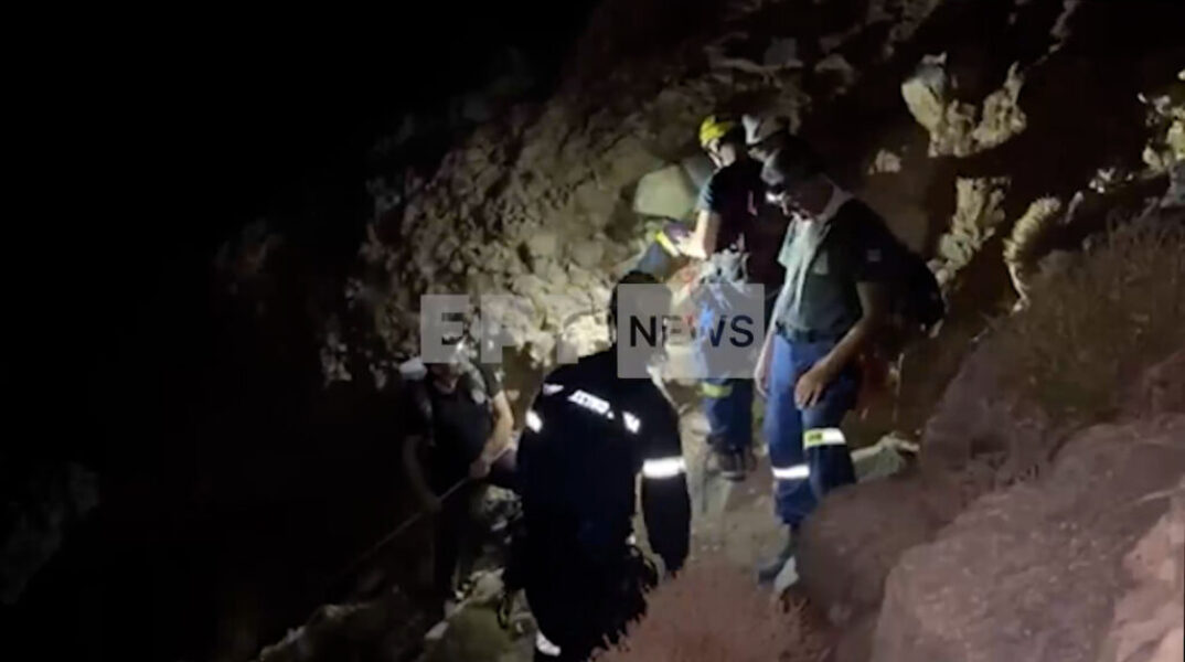 ΕΜΑΚ στον γκρεμό