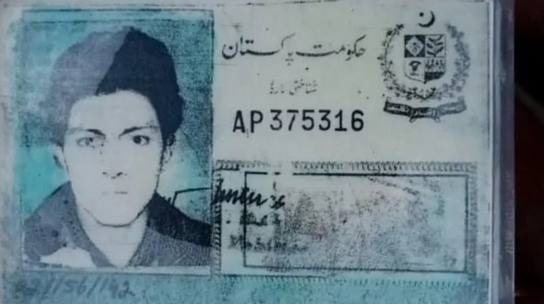 Σορός αγνοούμενου άνδρα από το 1997 εντοπίστηκε ανέπαφη σε παγετώνα του Πακιστάν, χάρη στο λιώσιμο του πάγου λόγω της κλιματικής αλλαγής.