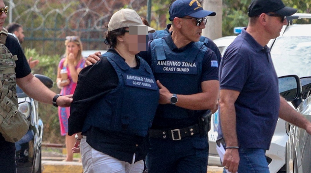 Η 32χρονη μητέρα που άφησε το νεκρό κοριτσάκι της στην παραλία Έδεμ στο Παλαιό Φάληρο