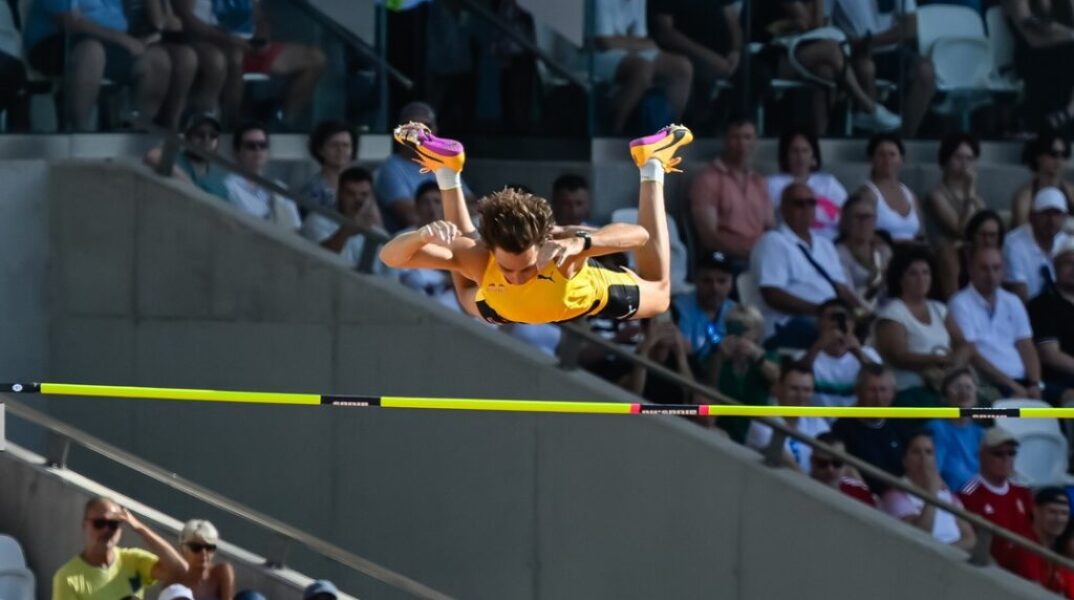 Αγγίζει τα αστέρια - Δείτε το μυθικό άλμα του Ντουπλάντις στα 6,29μ. με νέο παγκόσμιο ρεκόρ