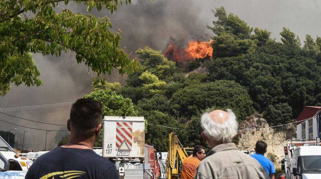 Πάτρα: 3 φορές υψηλότερες οι καρκινογόνες ενώσεις στα αιωρούμενα σωματίδια του καπνού - Η προειδοποίση Σαρηγιάννη