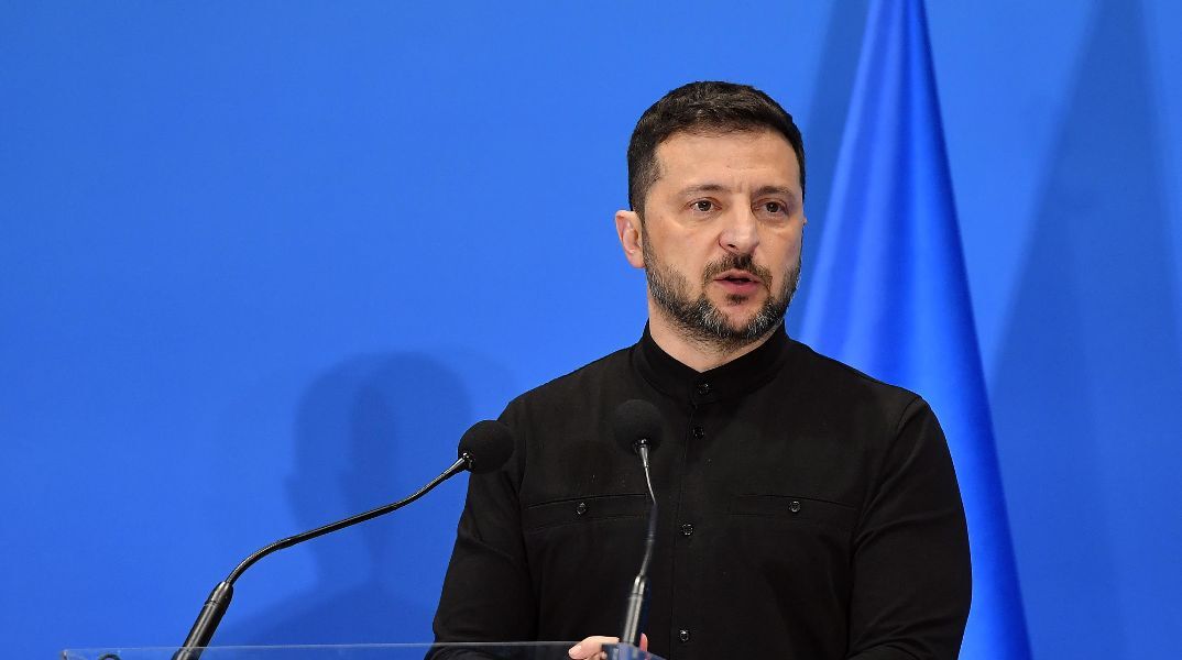 Συμφωνεί για ειρηνευτική λύση ο Ζελένσκι- «Παράθυρο» για το εδαφικό, αρκεί να είναι παρούσα η Ουκρανία στη συζήτηση