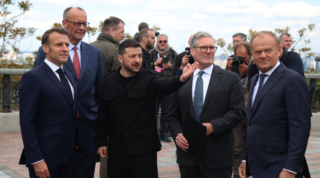 Διπλωματικός πυρετός για την Ουκρανία: Φον ντερ Λάιεν, Στάρμερ, Μακρόν, Μερτς και Μελόνι στη συνάντηση Τραμπ με Ζελένσκι στον Λευκό Οίκο