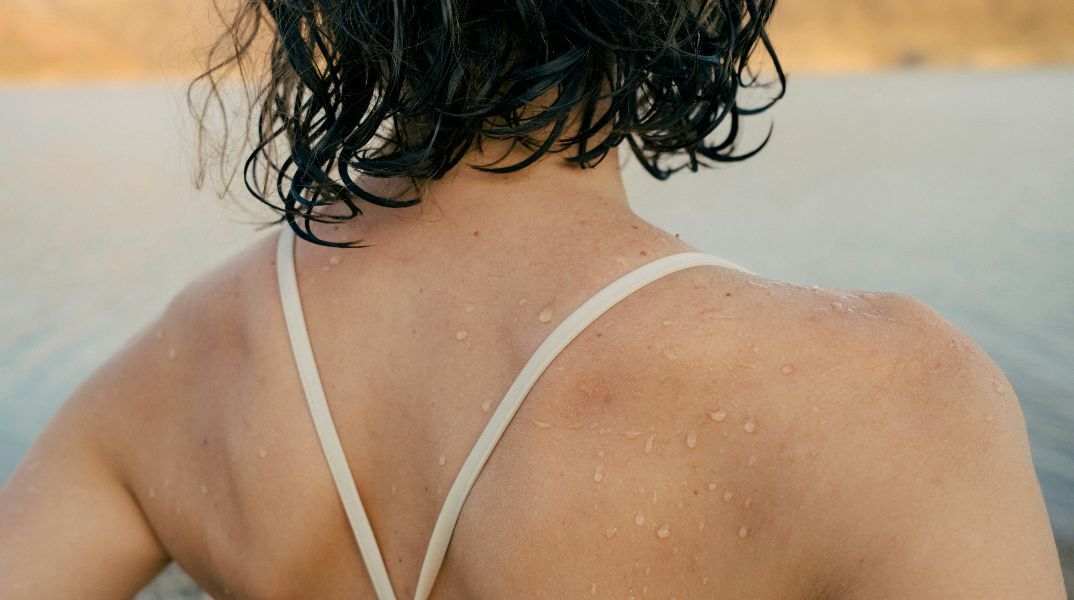 Τι αποκαλύπτουν για την υγεία μας οι μυρωδιές του σώματός μας - και τι μπορεί να σημαίνει όταν αυτές αλλάζουν