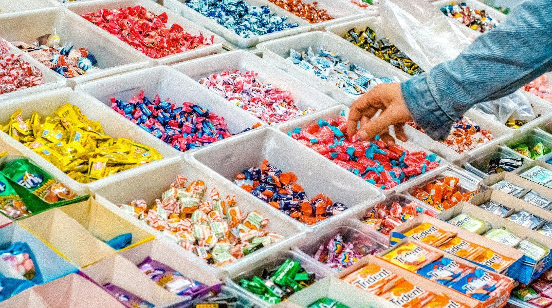 Τι διδάσκει η σουηδική παράδοση για τα γλυκά 