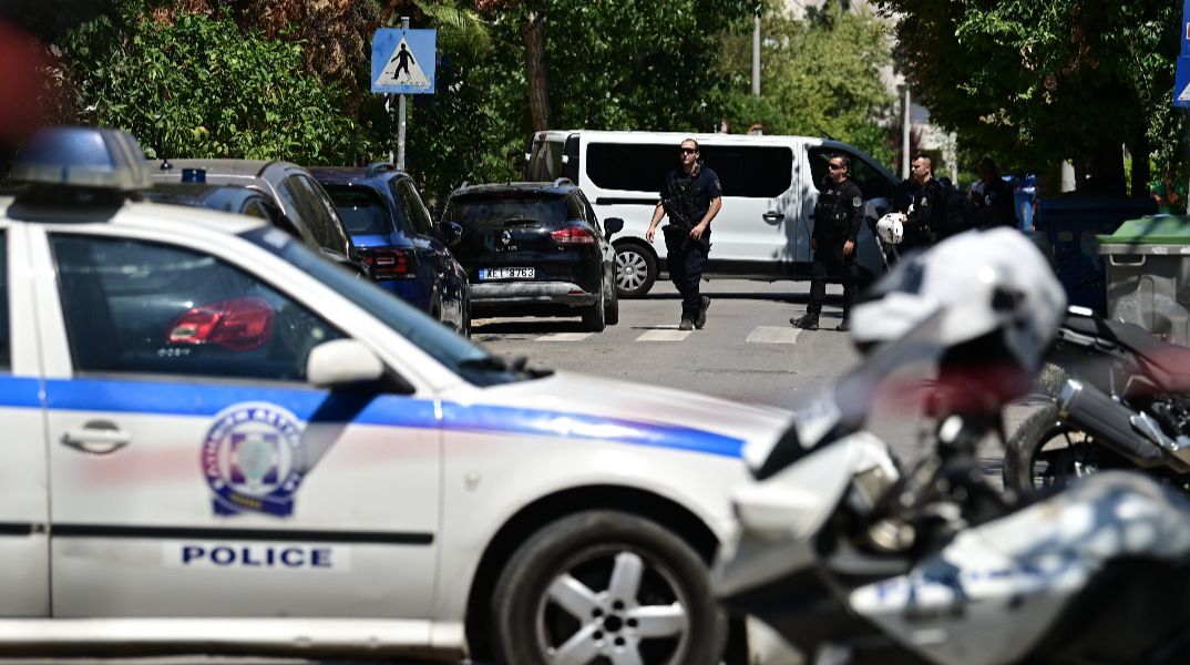 Γυναικοκτονία στο Χαλάνδρι: Τα τελευταία λόγια της 47χρονης και η κυνική ομολογία του δράστη