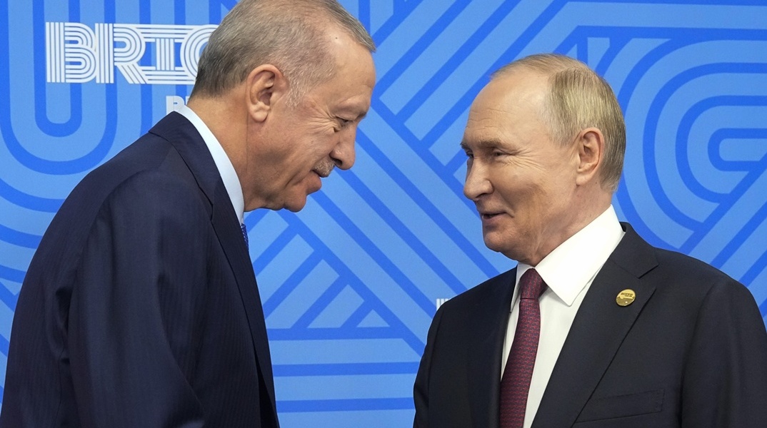 Τηλεφωνική επικοινωνία Ρετζέπ Ταγίπ Ερντογάν - Βλαντιμίρ Πούτιν για τον πόλεμο στην Ουκρανία