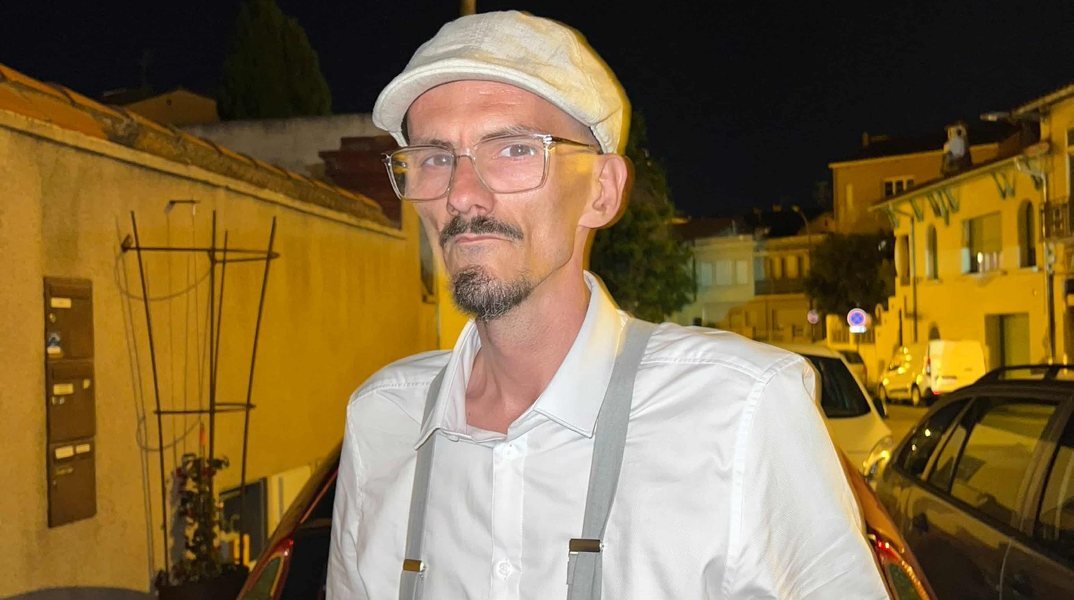 O streamer που ο θάνατός του έχει προκαλέσει σοκ στη Γαλλία 