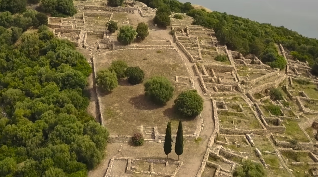 Δημιουργούνται διαδρομές περιήγησης στον αρχαιολογικό χώρο του Ραμνούντος