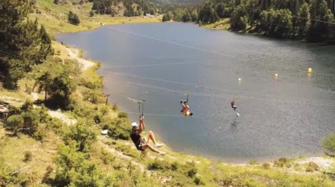 Γαλλία: Παιδιά από το Ισραήλ αποκλείστηκαν από πάρκο αναψυχής - Ο διαχειριστής συνελήφθη με την κατηγορία της θρησκευτικής διάκρισης
