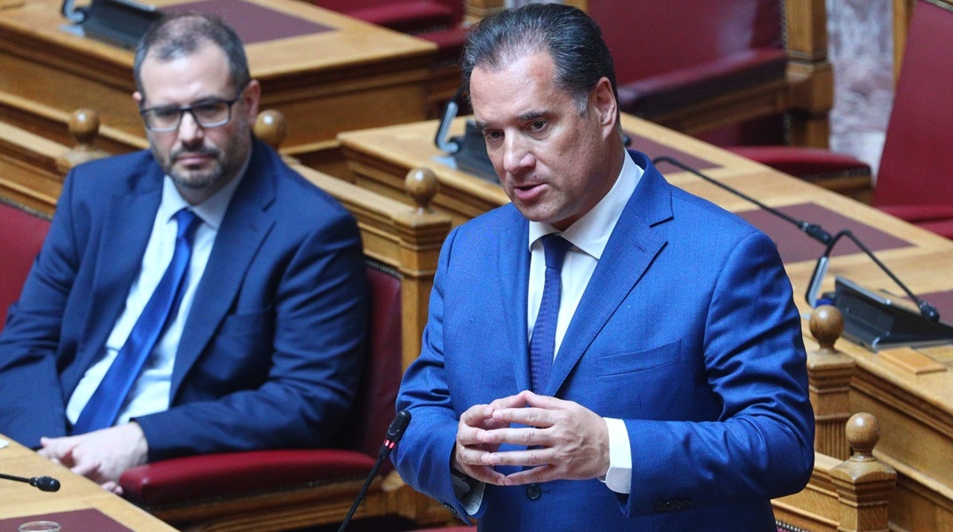 Άδωνις Γεωργιάδης