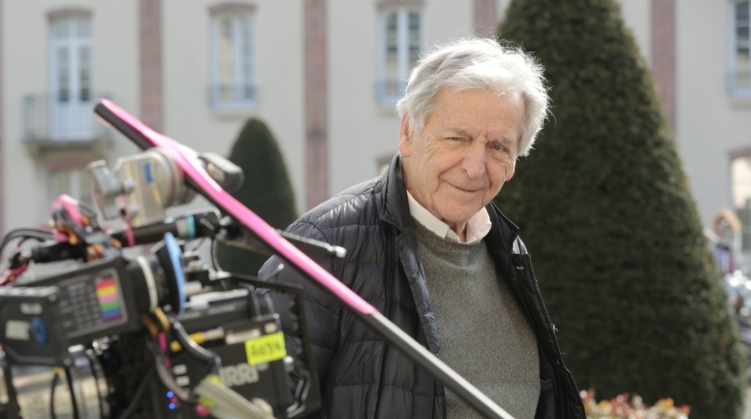 Ο Κώστας Γαβράς στα γυρίσματα της ταινίας «Τελευταία πνοή» © KG Productions via Rosebud.21