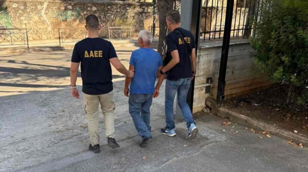 Εμπρησμός η φωτιά στην Παιανία: Συνελήφθη 62χρονος ποδηλάτης - Προσπάθησε να κρύψει τον αναπτήρα του