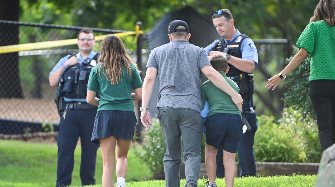 Μινεσότα: Νεκρά δύο παιδιά 8 και 10 ετών - Αυτοκτόνησε ο δράστης που άνοιξε πυρ στο καθολικό σχολείο