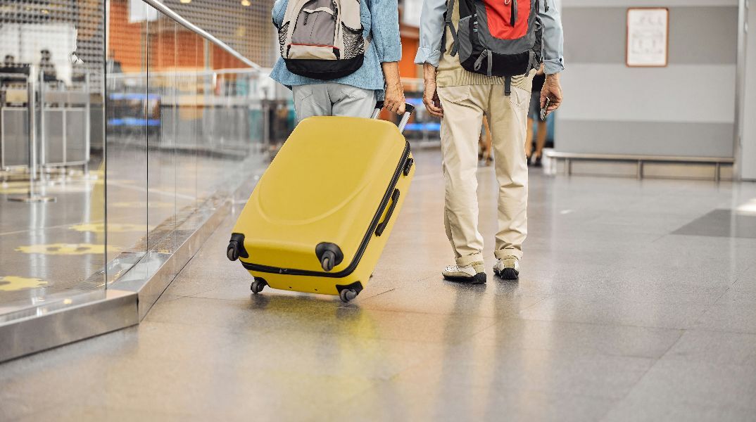 Η Ryanair αυξάνει κι άλλο το μπόνους στους υπαλλήλους που εντοπίζουν τις υπέρβαρες βαλίτσες