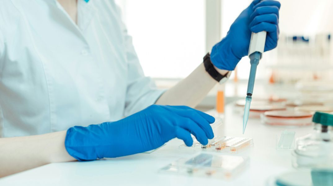 Το Πανεπιστήμιο της Οξφόρδης χρησιμοποιεί υπερυπολογιστή τεχνητής νοημοσύνης στη μάχη για νέα εμβόλια κατά του καρκίνου.