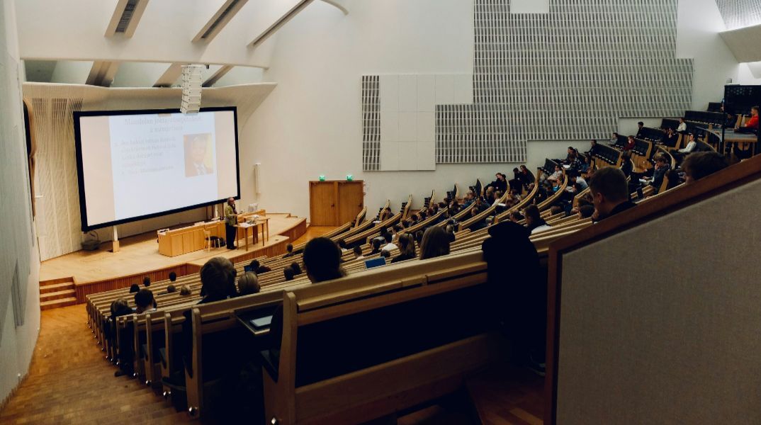 Μη κρατικά πανεπιστήμια: Ποιες σχολές τραβούν το ενδιαφέρον και πόσο κοστίζουν τα δίδακτρα