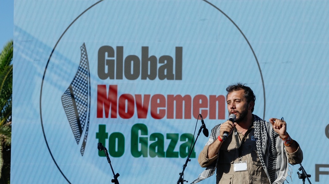 Πλοία με ανθρωπιστική βοήθεια σαλπάρουν από τη Βαρκελώνη για τη Γάζα 