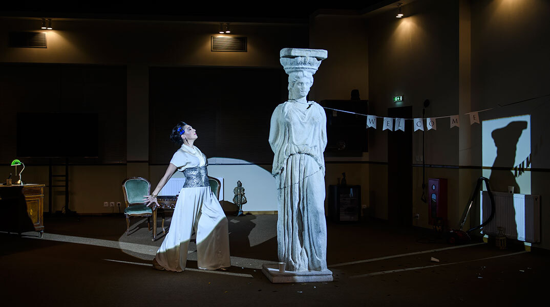 Η Καρυάτιδα του Γιώργου Καπουτζίδη στο Θέατρο ΚΑΠΠΑ