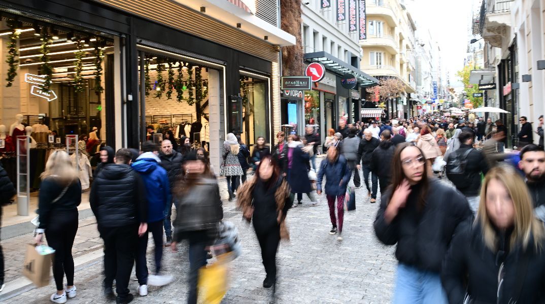 Ποια είναι τελικά η μεσαία τάξη στην Ελλάδα σήμερα