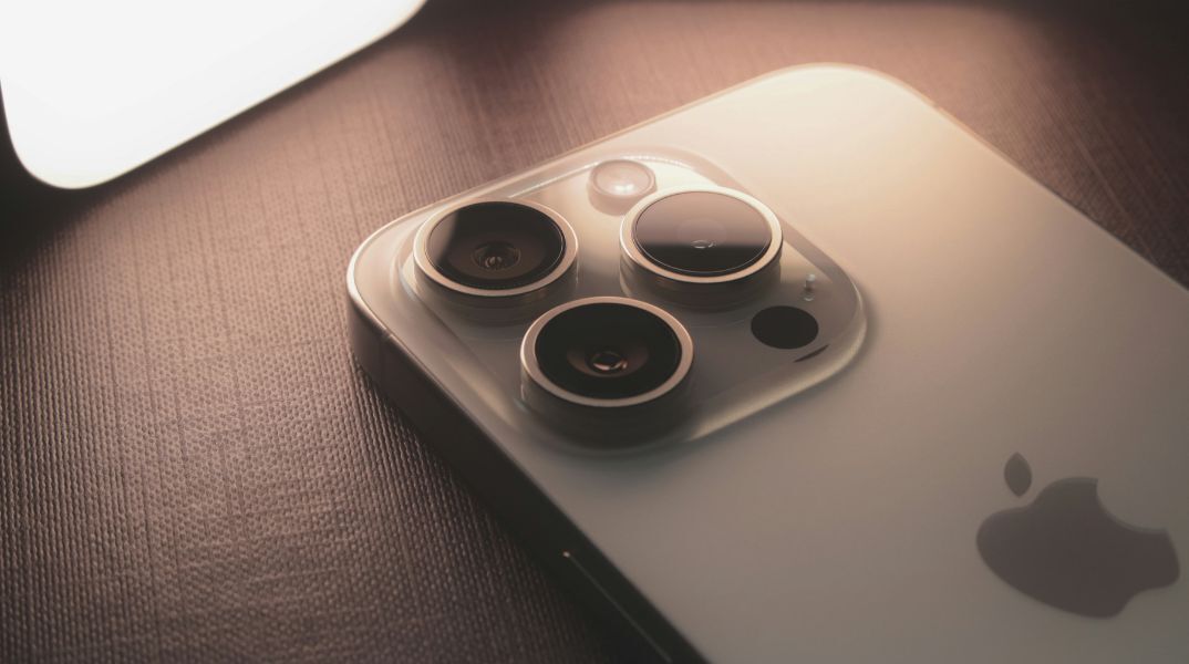 Ένα απροσδόκητο χαρακτηριστικό στην εφαρμογή ξυπνητηριού του iPhone προκάλεσε φρενίτιδα στα social media, με χρήστες να τρέχουν να το δοκιμάσουν.