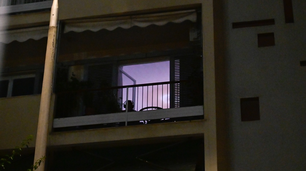 Το σπίτι όπου βρέθηκε νεκρή η 34χρονη στα Πατήσια