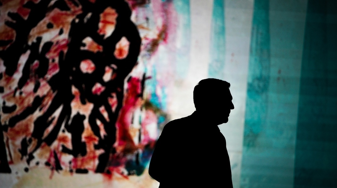 Η σκιά του Αλέξη Τσίπρα